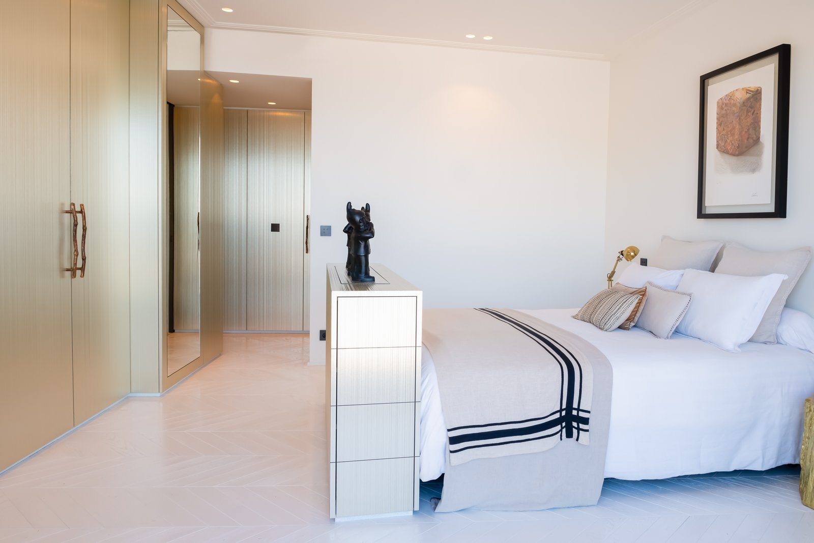 doce Interiors - La Reserve Nice-02